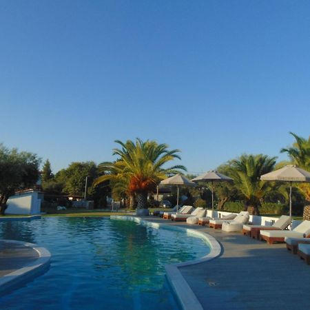 Aparthotel Domus Hospitality Vourvourou Exterior foto