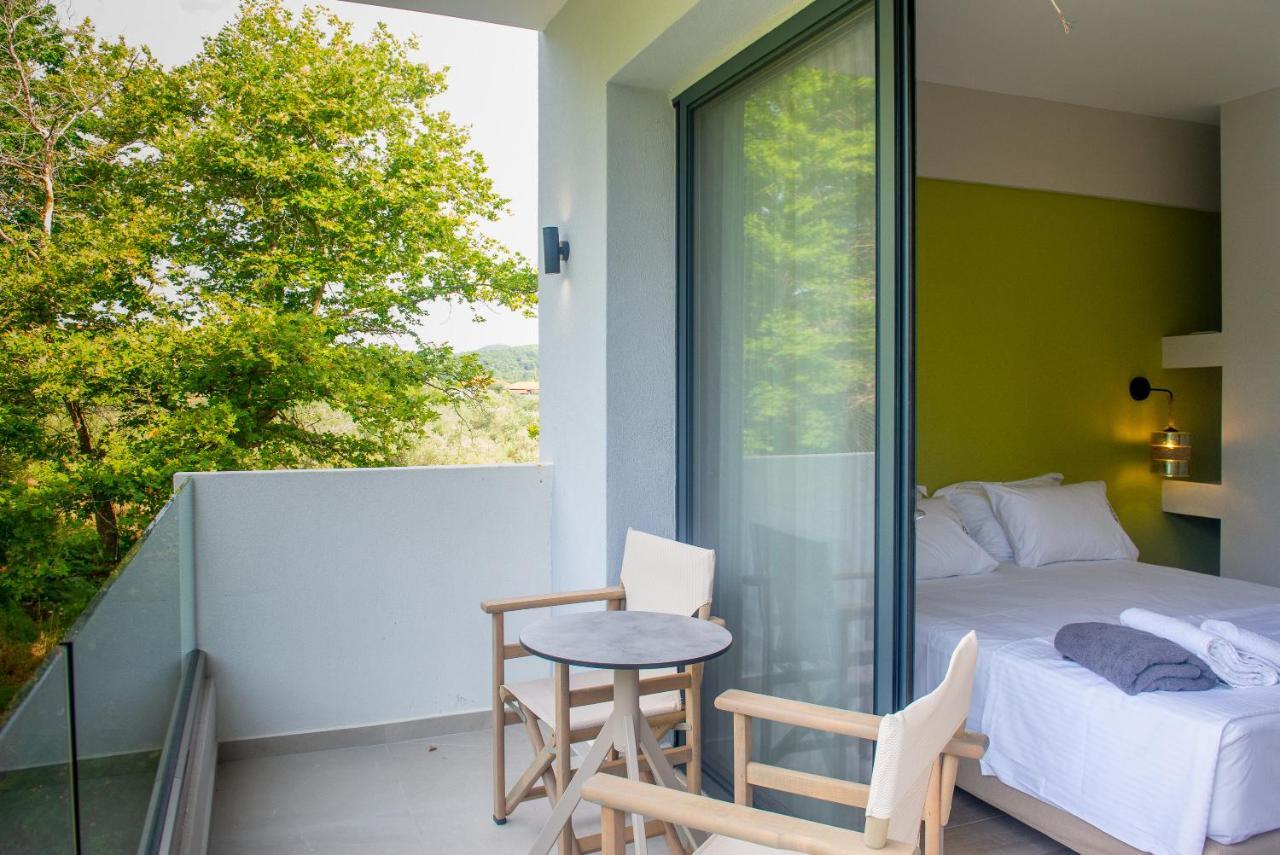 Aparthotel Domus Hospitality Vourvourou Exterior foto